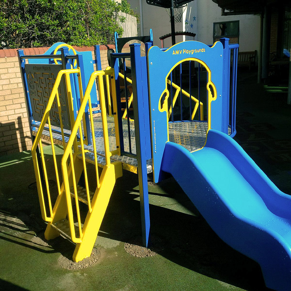 Oakhill Play Unit
