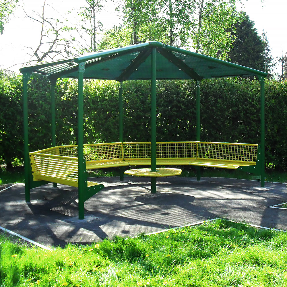 5 Sided Shelter with 5 Seats