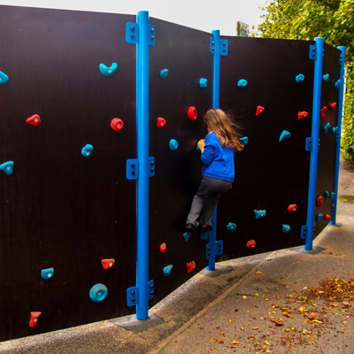 Solid Traverse Wall (4 Panels)