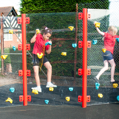 Clear Traverse Wall (3 Panels)