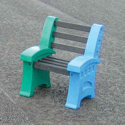 Large Learning Curve with Teachers Chair