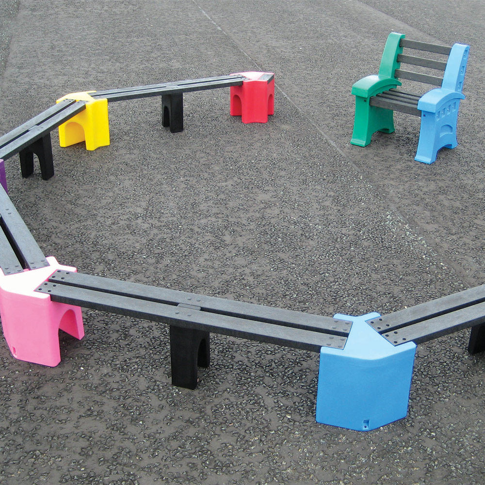 Large Learning Curve with Teachers Chair Large Learning Curve with Teachers Chair