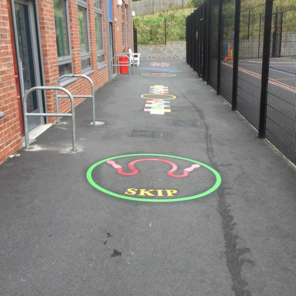 Skip Circles Skip Circles