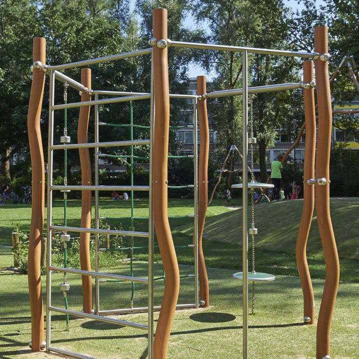 Madera Climbing Frame