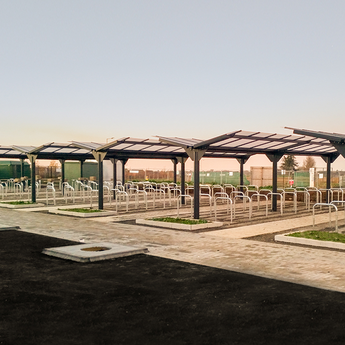 Moreton Gullwing Shelter