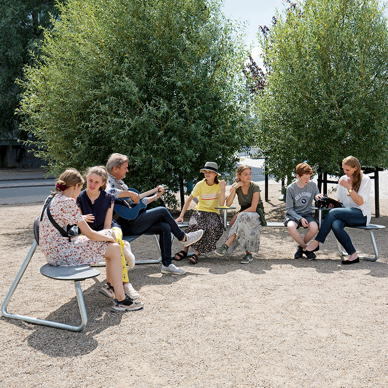 Plateau Seat