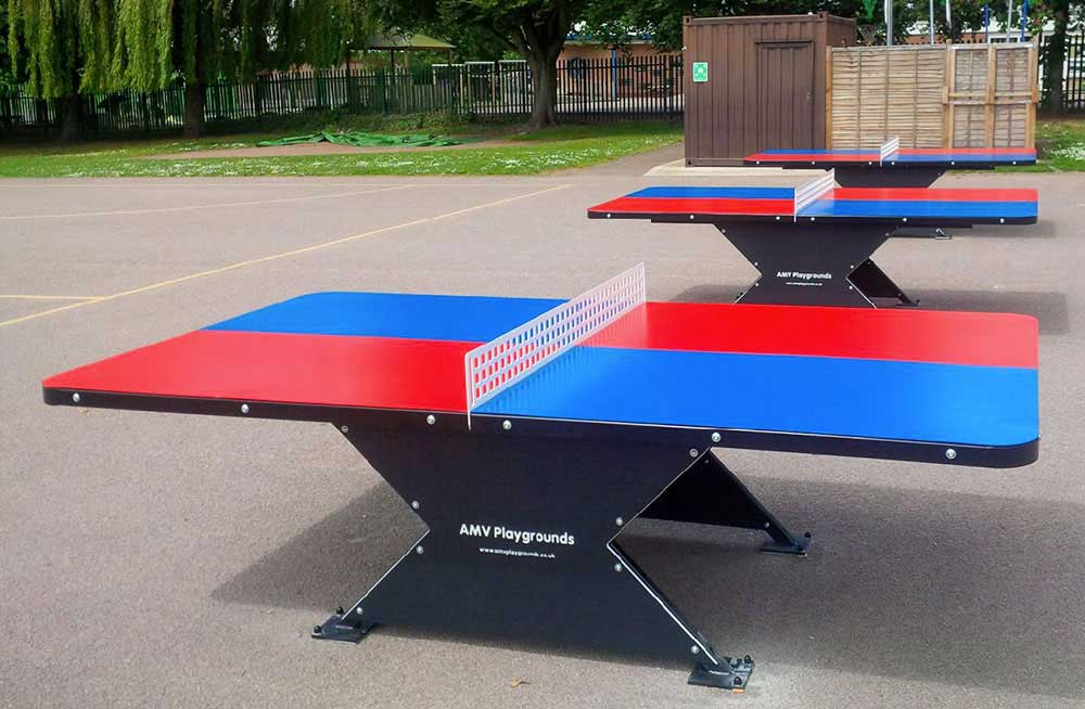 Outdoor table tennis
